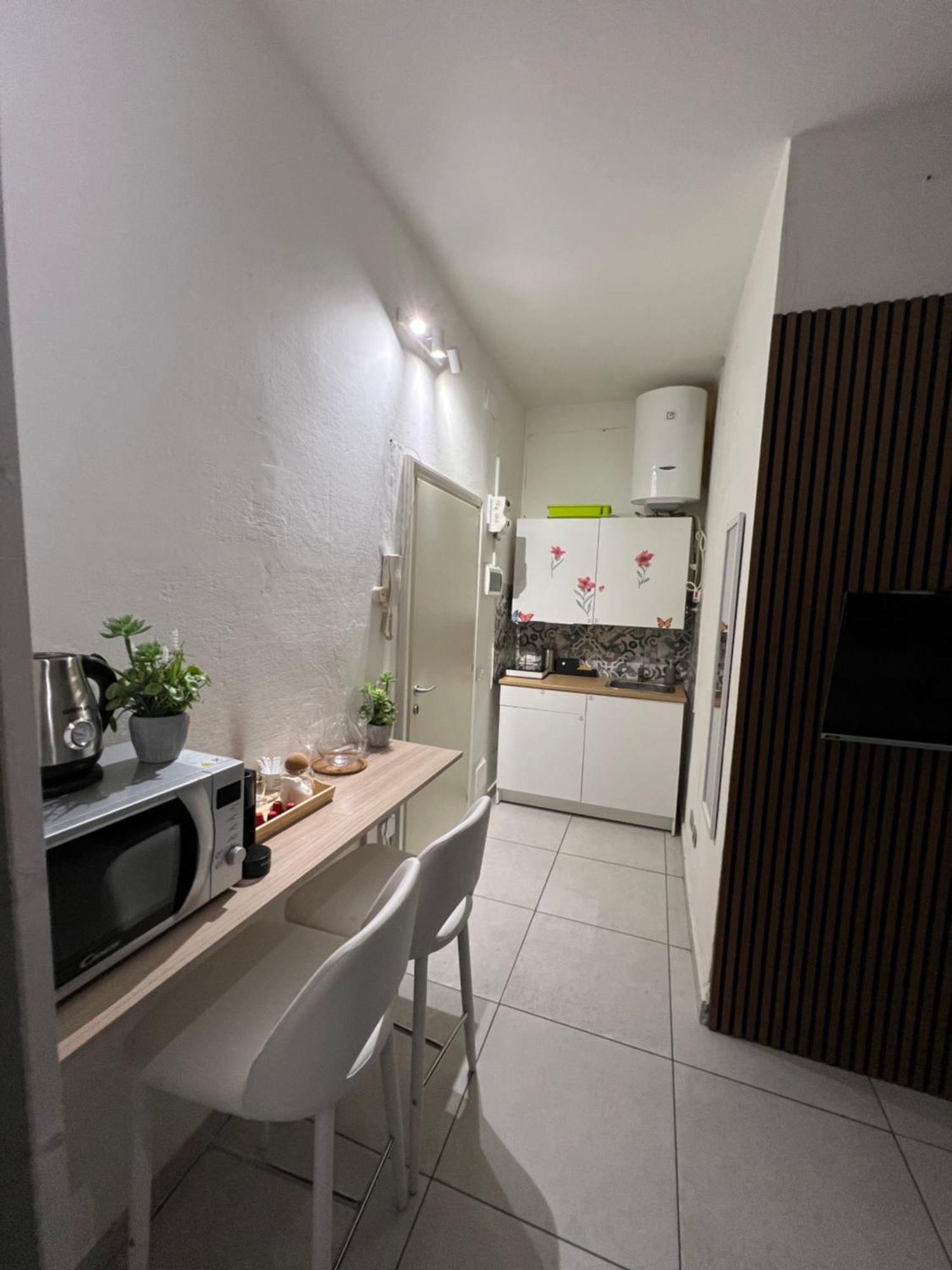 Tiny & Cosy Studio Flat In Como Exterior foto